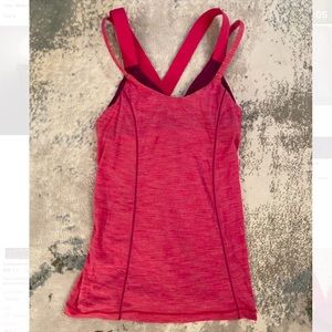 Lululemon pink tank top with built in bra sz 0